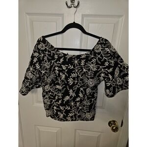 Anthropologie Rory Black & White Floral Embroidered Boho Crop Blouse Top Small